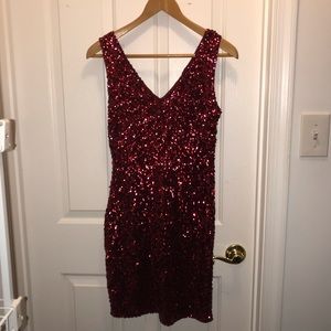 Red sequin dress😍💋